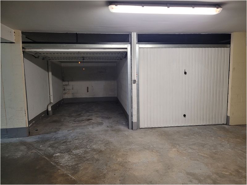 Location Parking/box Bethune 1