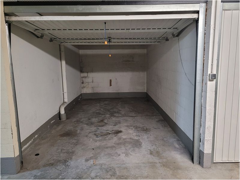 Location Parking/box Bethune 2