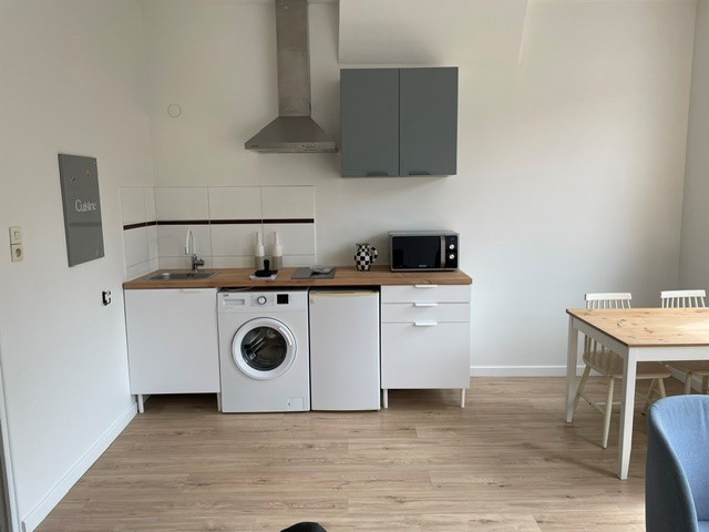 Location Appartement 28m² La Madeleine 2