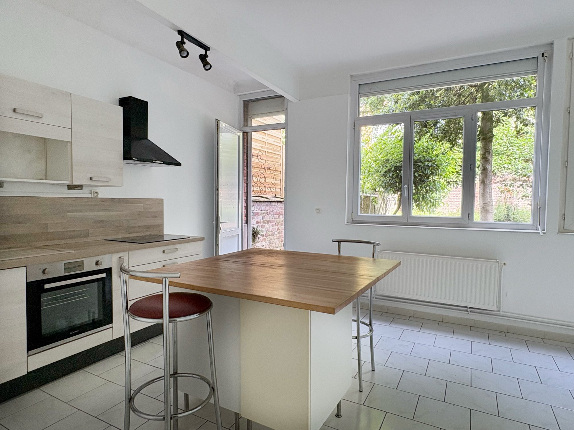 Vente Immeuble 242m² Lille 4